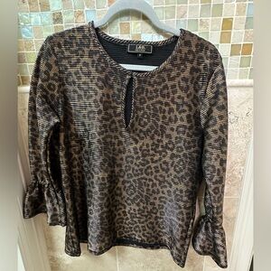 Size small leopard blouse